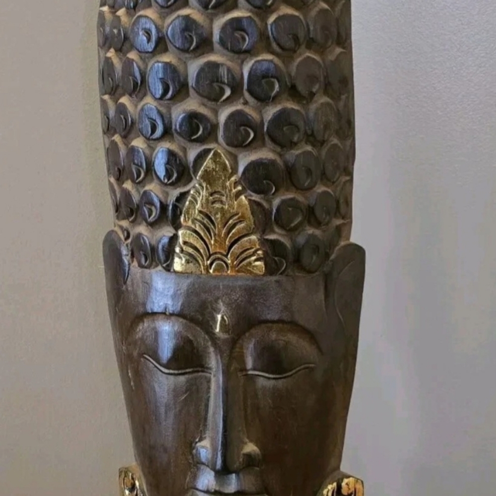 Elegant Brown And Gold Budha Head Sculpture - Picture 8 of 8
